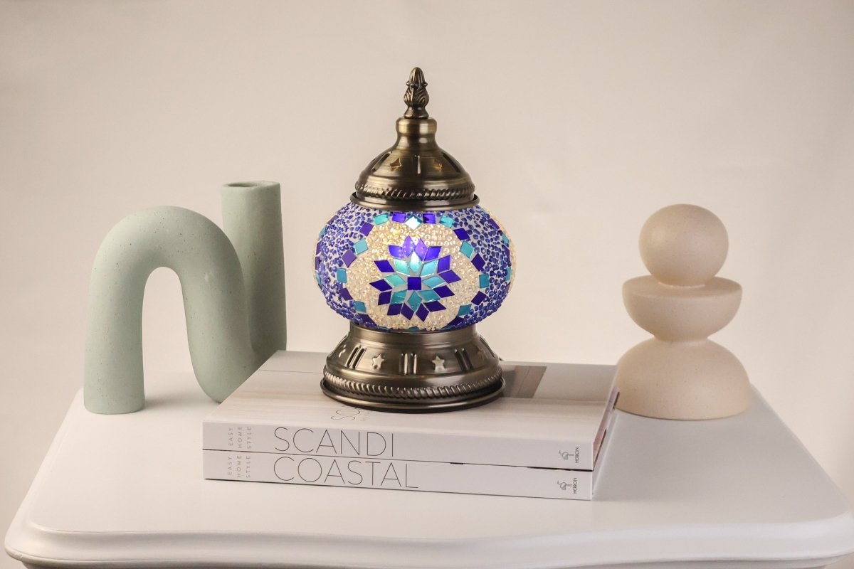 Short Table Lamp DIY Kit - Artmasterclass USA West